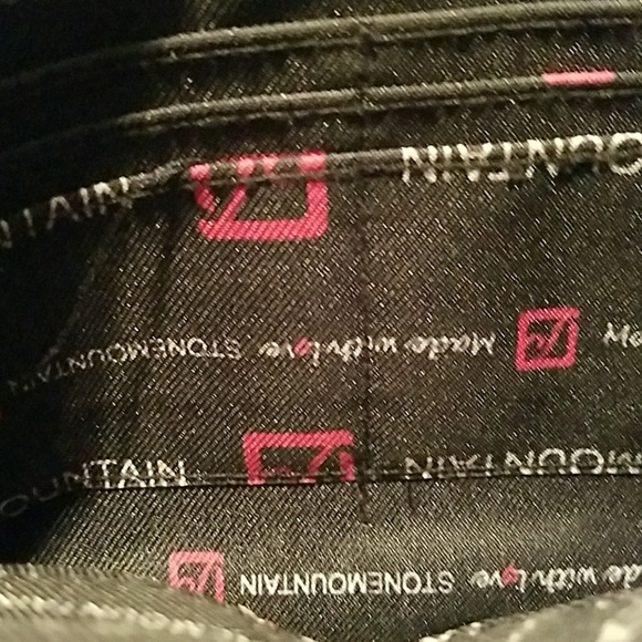 Stone Mountain Brown Clutch Wallet - Picture 5 of 5